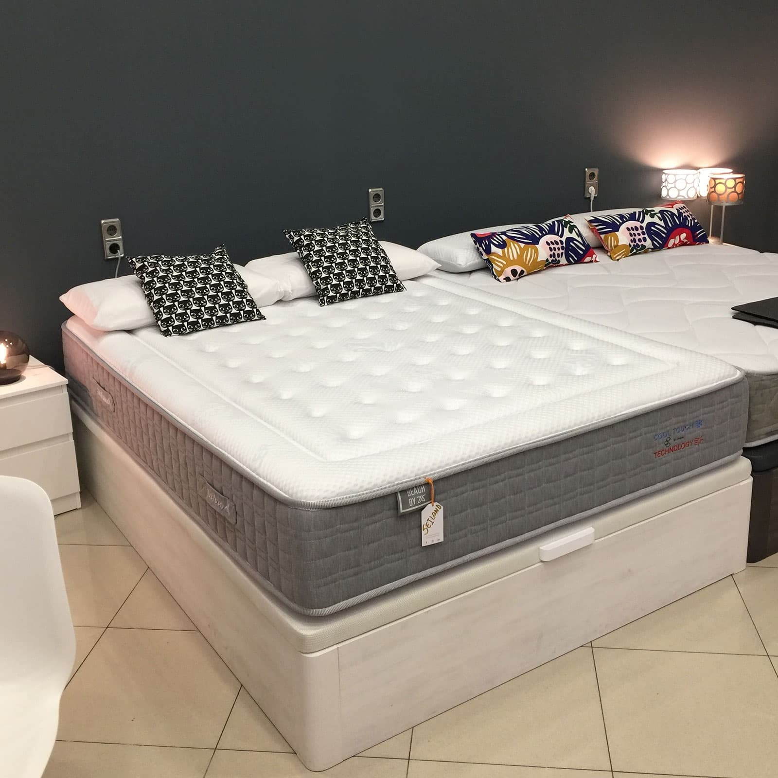 Equipos de descanso, colchones, almohadas, bases, ropa de cama en Duerme Más Madrid