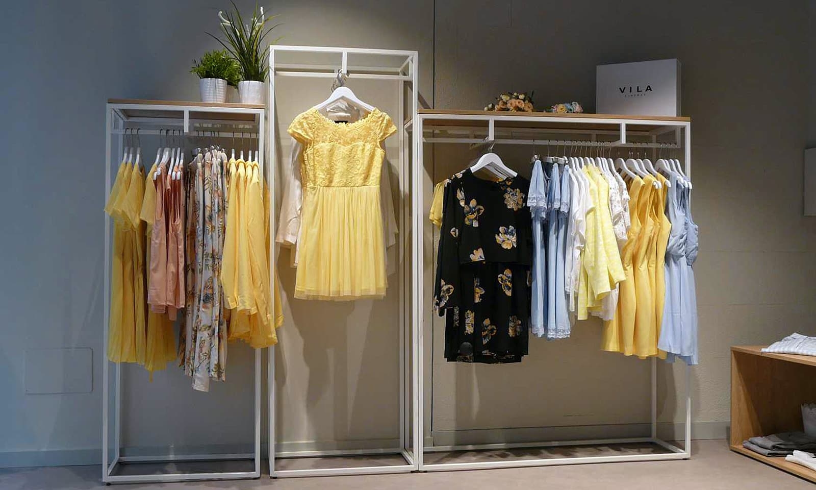 Equilan - Mueble retail - mobiliario para tiendas - Hernani - Donostia - Madrid - Gipuzkoa