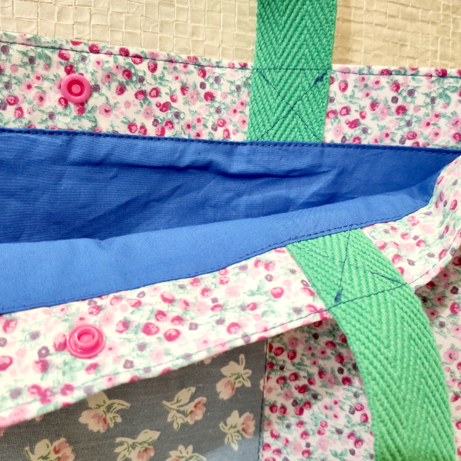 totebag, bolso, tela estampada, bolso ligero, errenteria, bambola, guipuzcoa, pieza unica