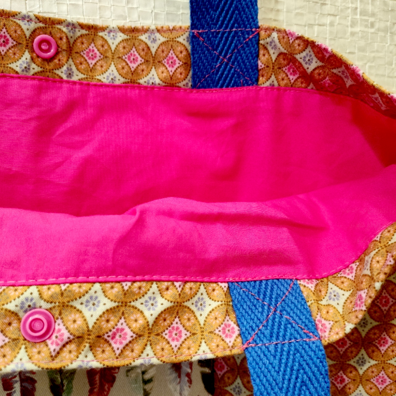 totebag, bolso, tela estampada, bolso ligero, errenteria, bambola, guipuzcoa, pieza unica