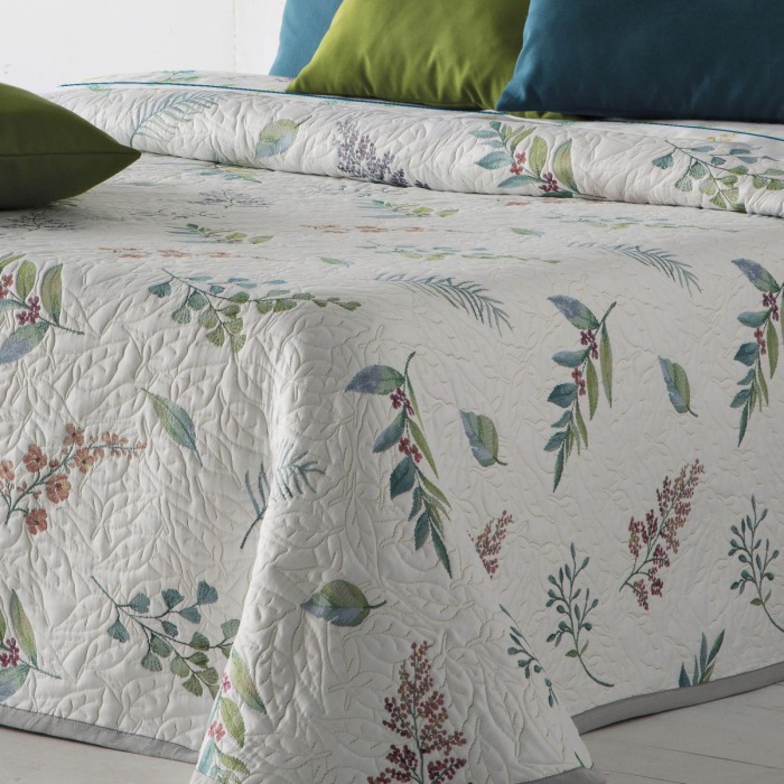 colcha modelo dasai azul de caete