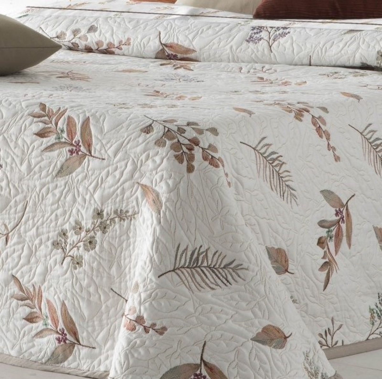 colcha Mod. DASAI - cama de 135 cm.