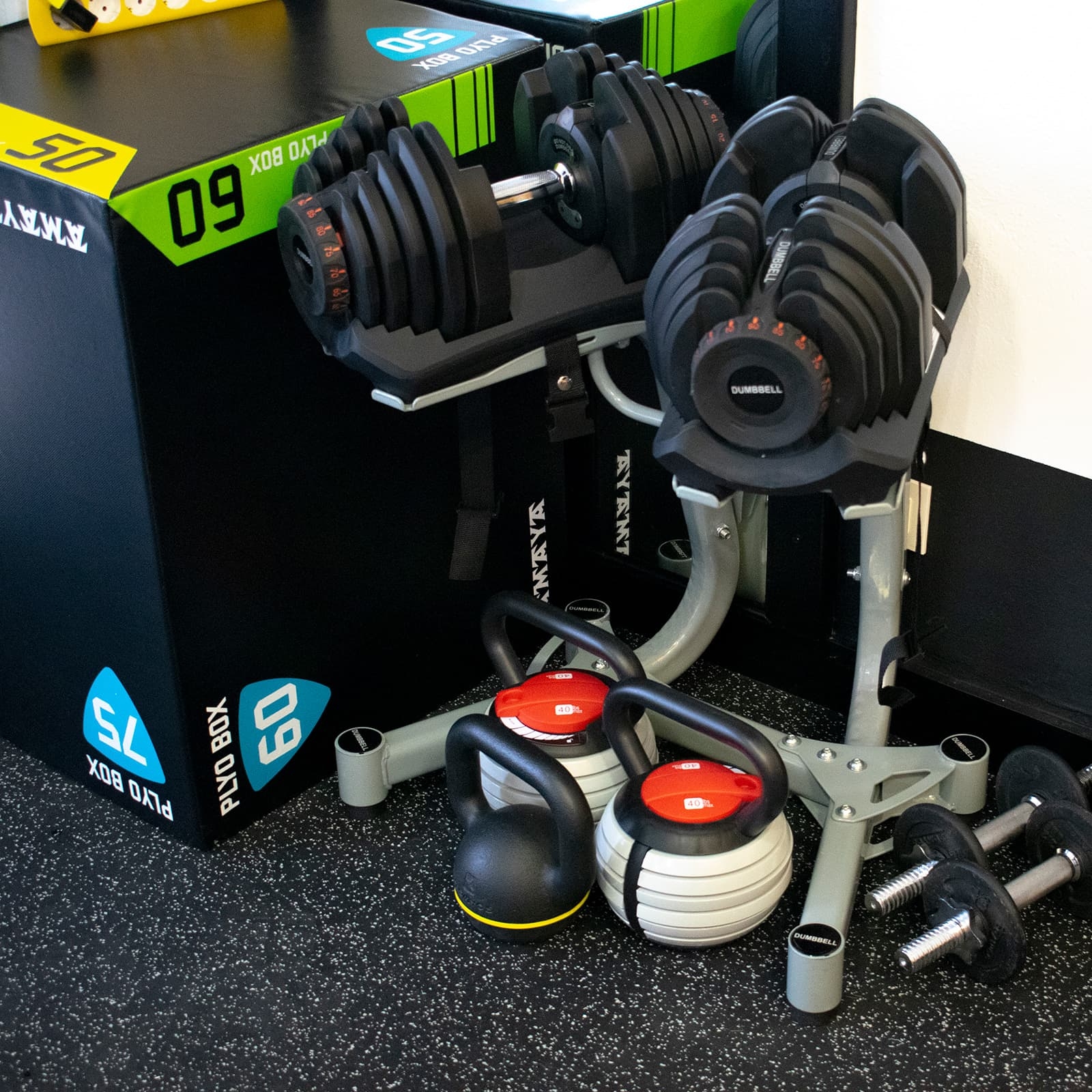 Material del gym FaWellness para el programa Advance Health and Exercise