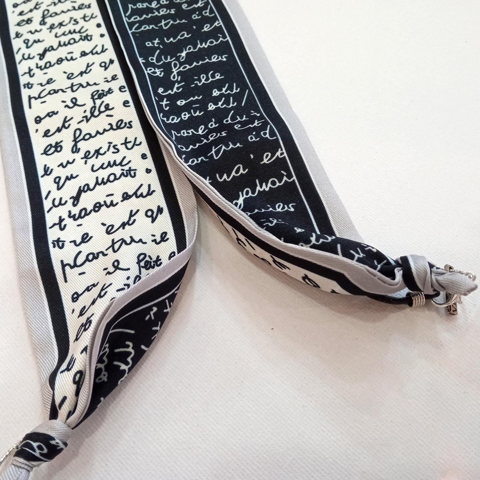 Cordón pañuelo estampado con texto para tus gafas y mascarilla