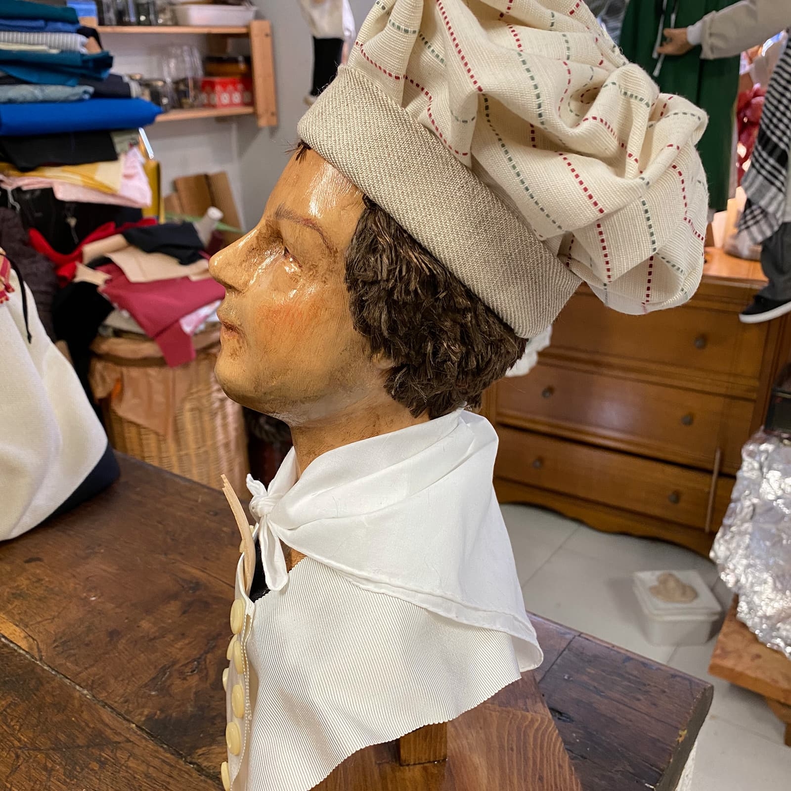 busto artesanal - cocinero - menina - hondarribia