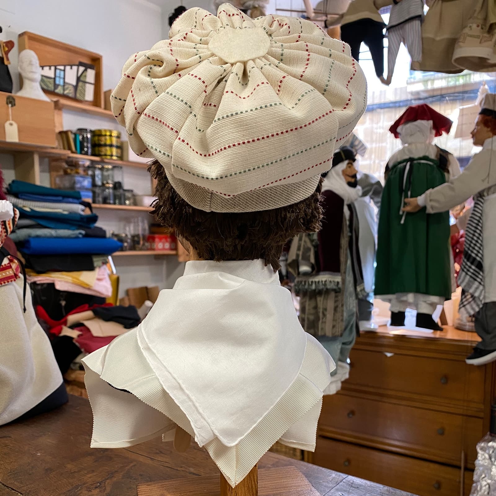 busto artesanal - cocinero - menina - hondarribia