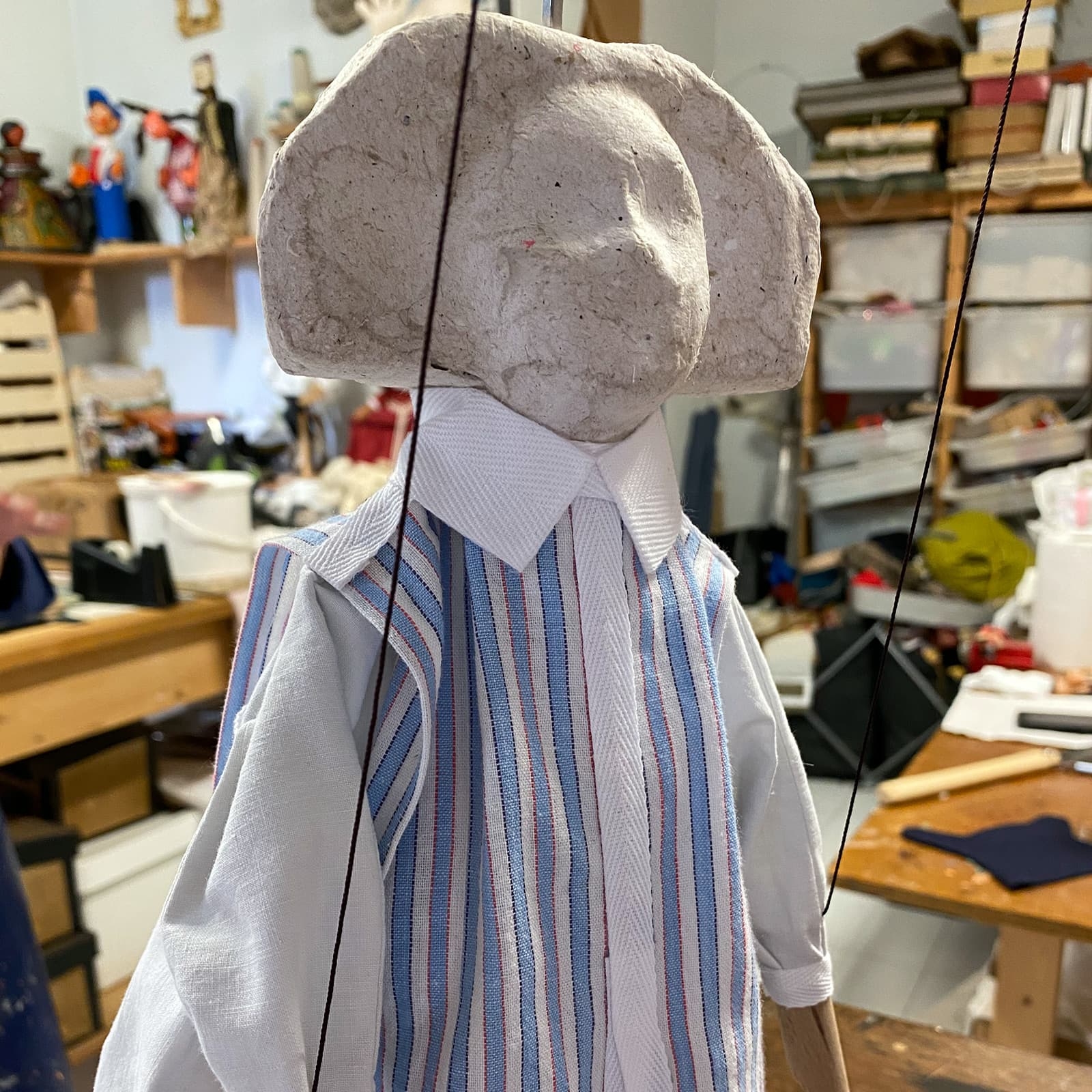 marioneta artesanal de guante neutra - menina - hondarribia