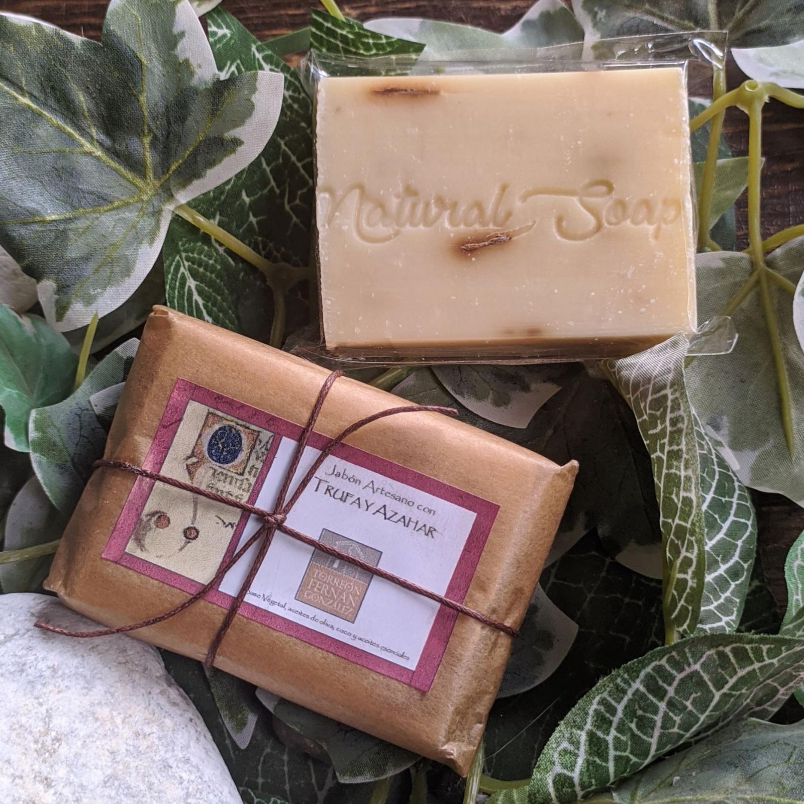 JABON ARTESANO TRUFA Y AZAHAR con bolsito de yute