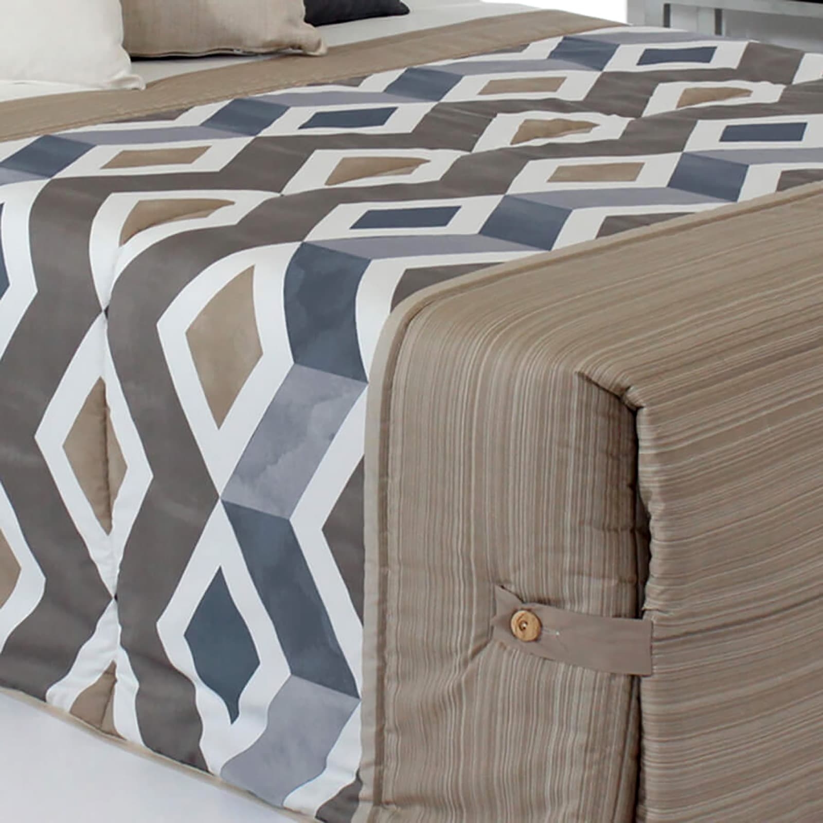 Edredn Morgan de Reig Mart - Beige - Cama 150 - Pedro Salcedo - Bilbao