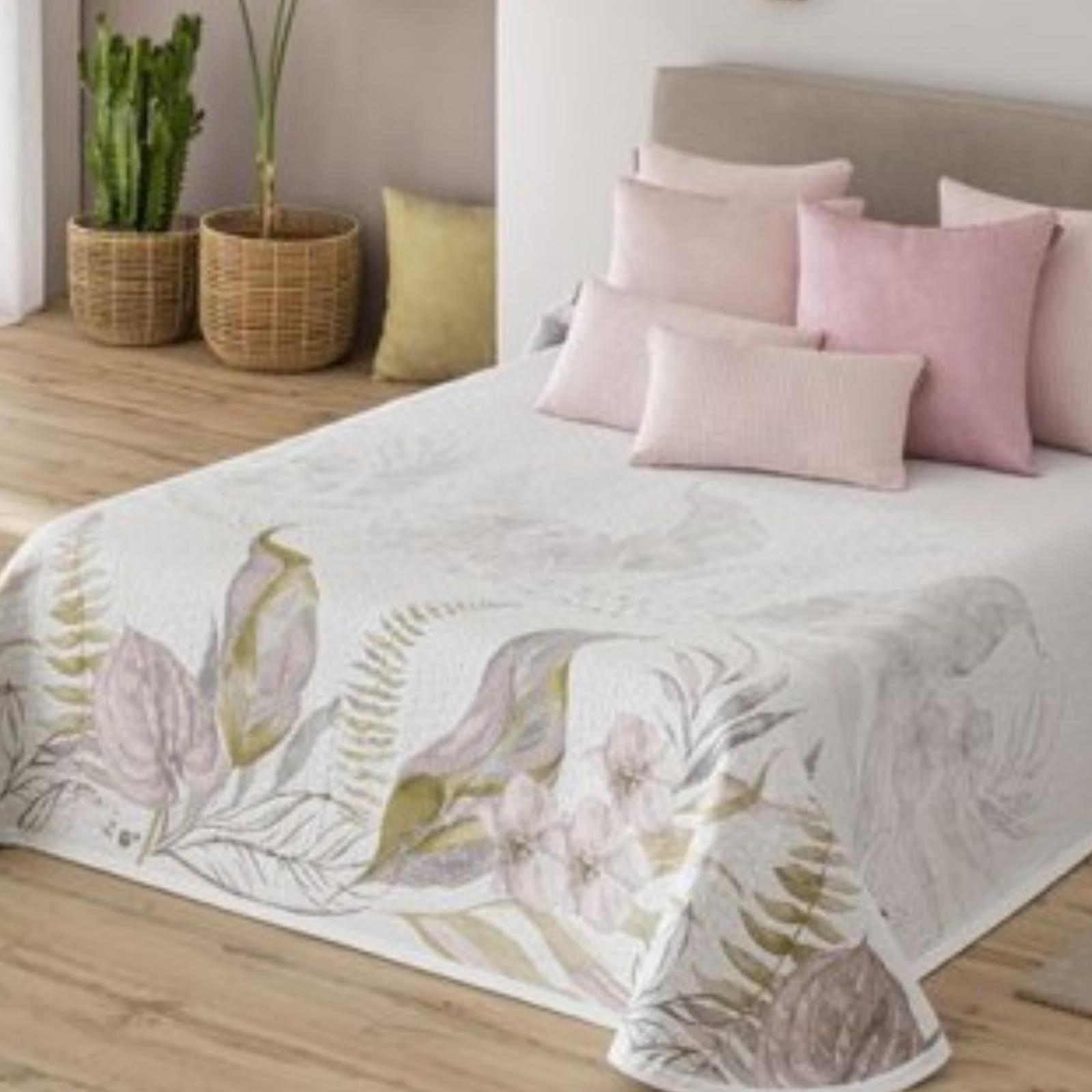 Colcha piqué Modelo MOZART