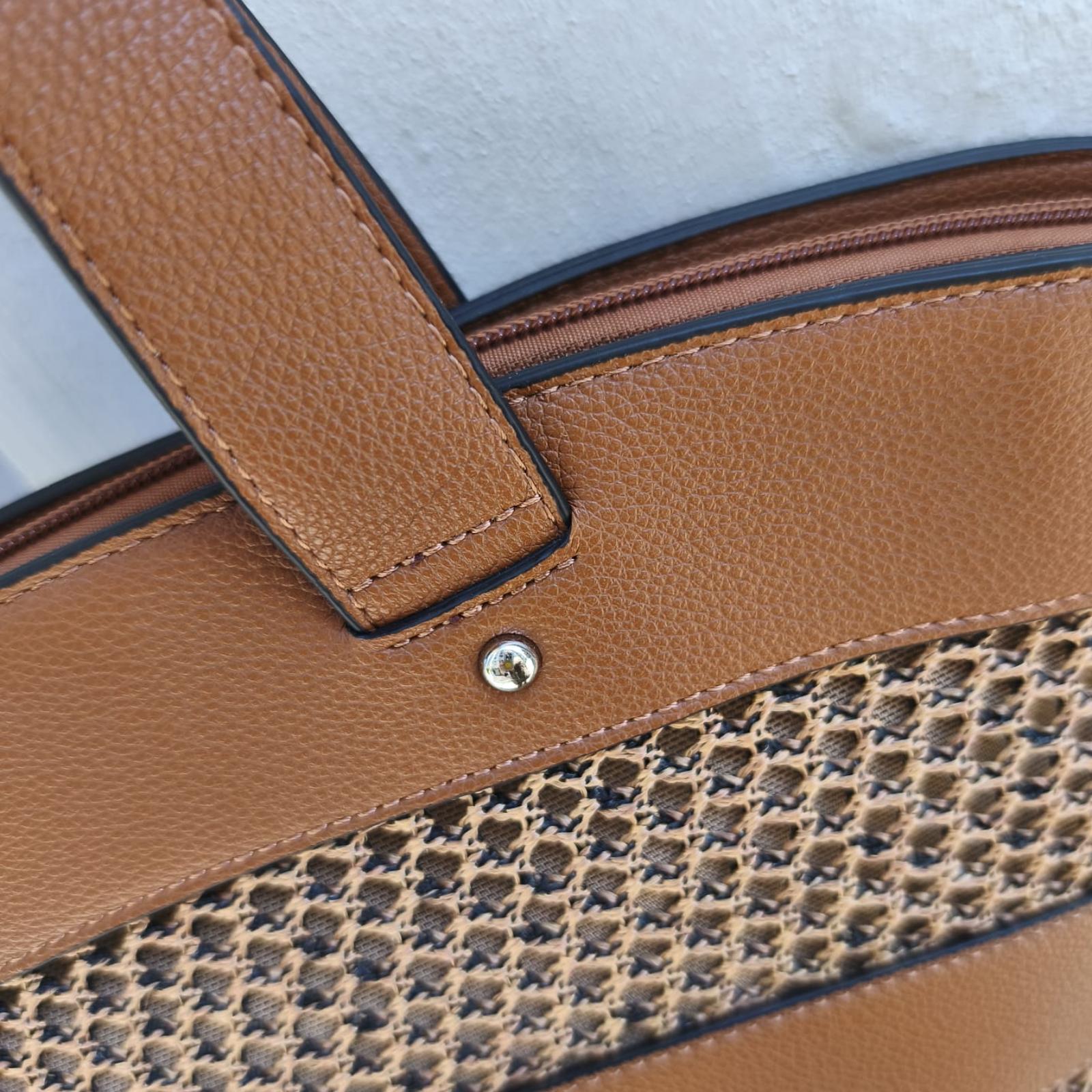 BOLSO DE HOMBRO PEPE MOLL CAMEL