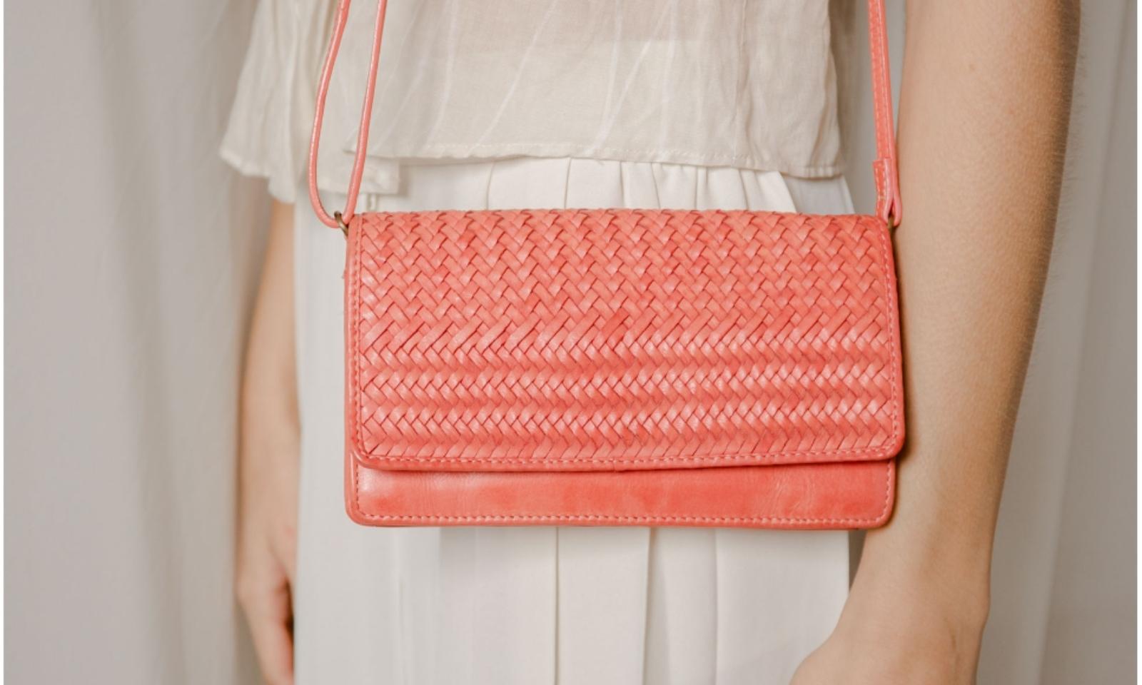 BOLSO BANDOLERA BIBA ROSEAU CAMEL