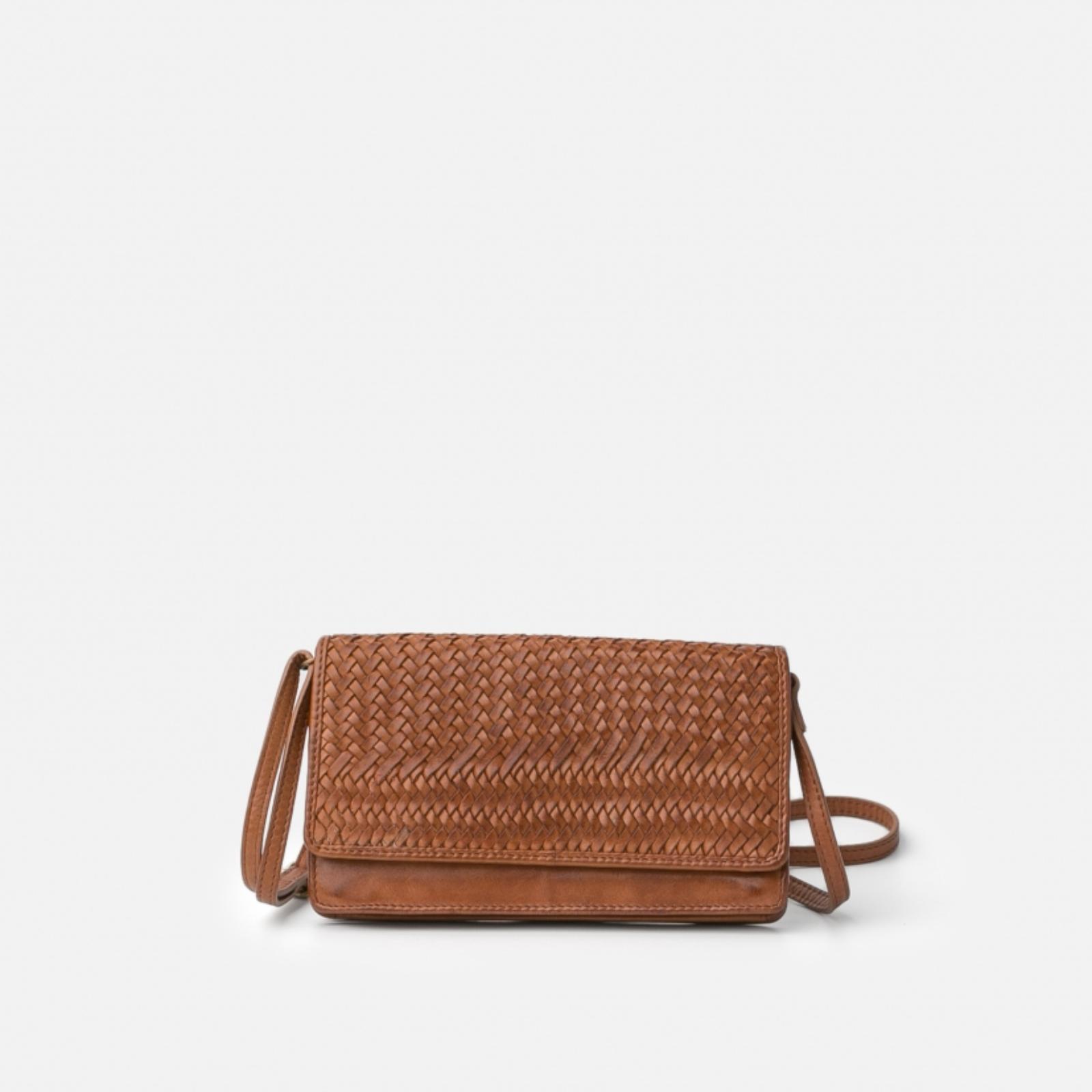 BOLSO BANDOLERA BIBA ROSEAU CAMEL