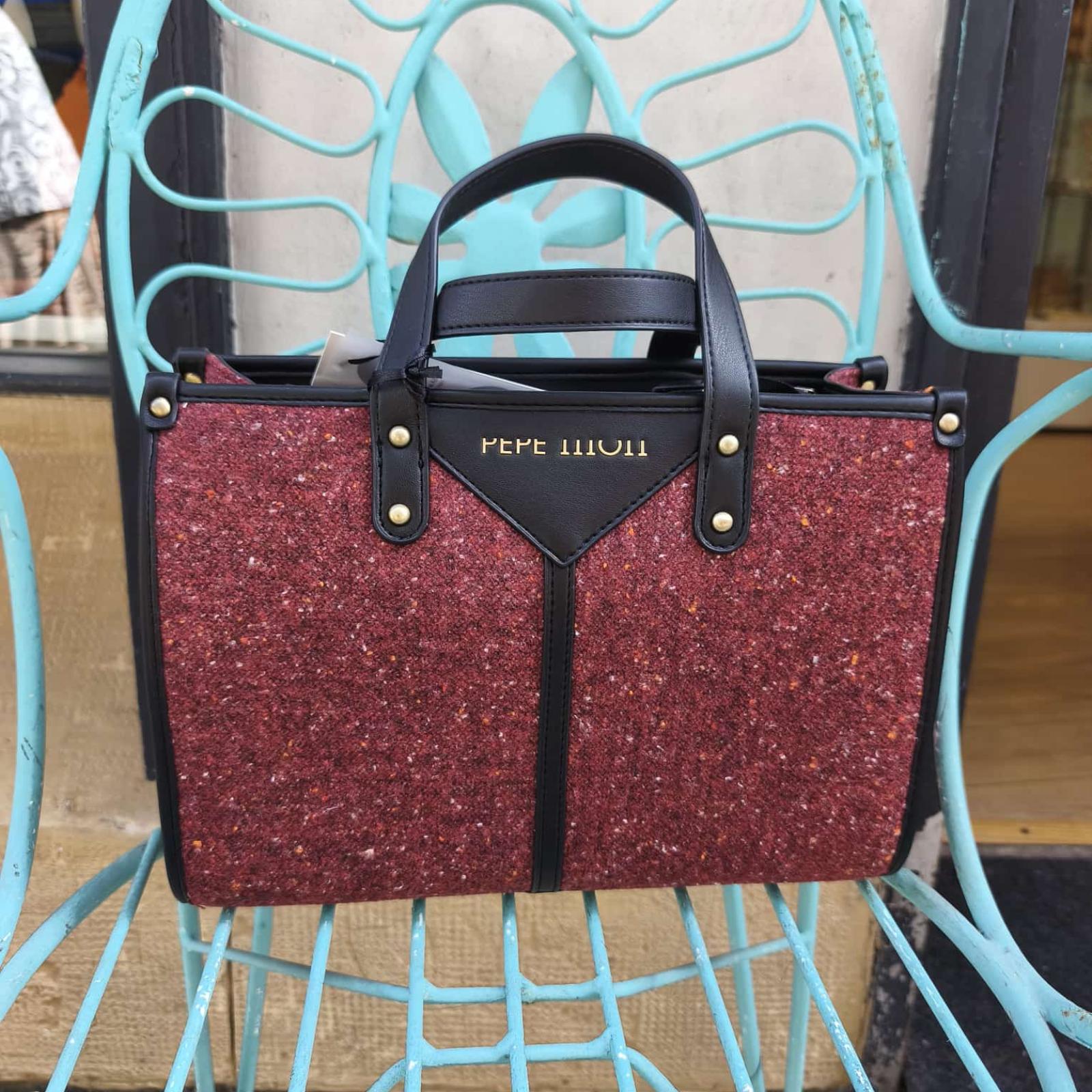 BOLSO DE MANO GRANATE