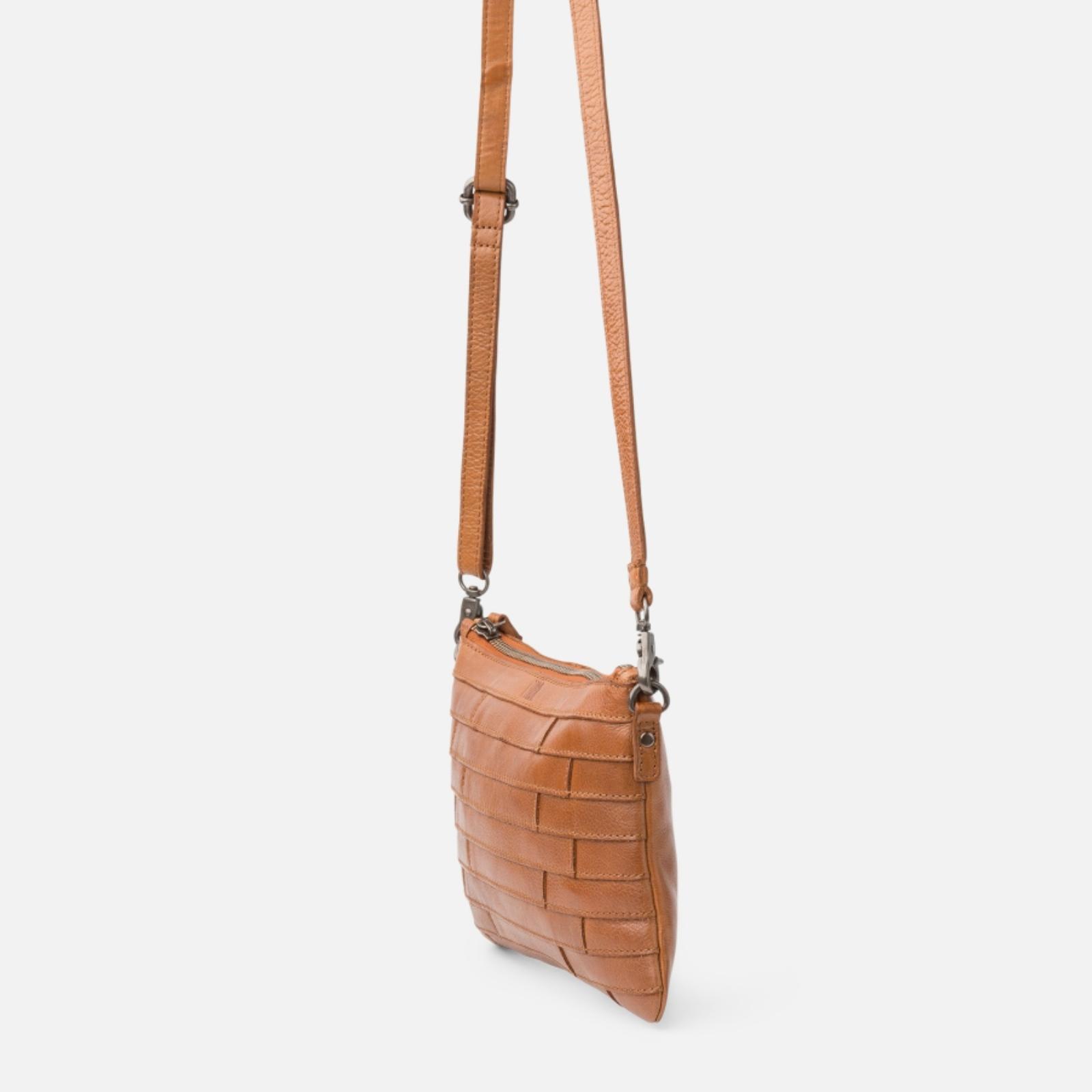 BANDOLERA BIBA LEWISBURG NEGRO