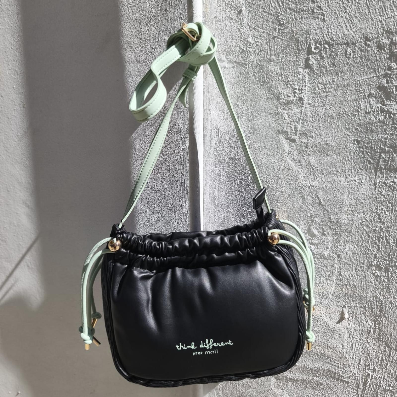 BOLSO BANDOLERA PEPE MOLL NEGRO