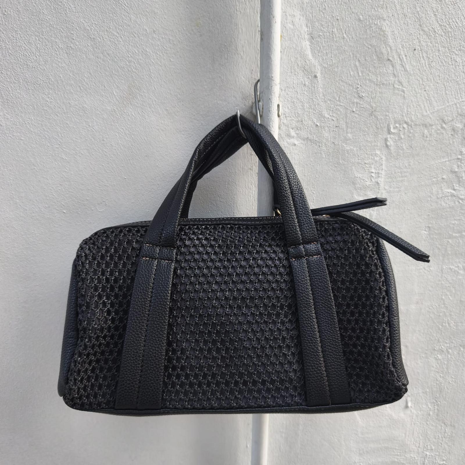 BOLSO DE MANO PEPE MOLL NEGRO