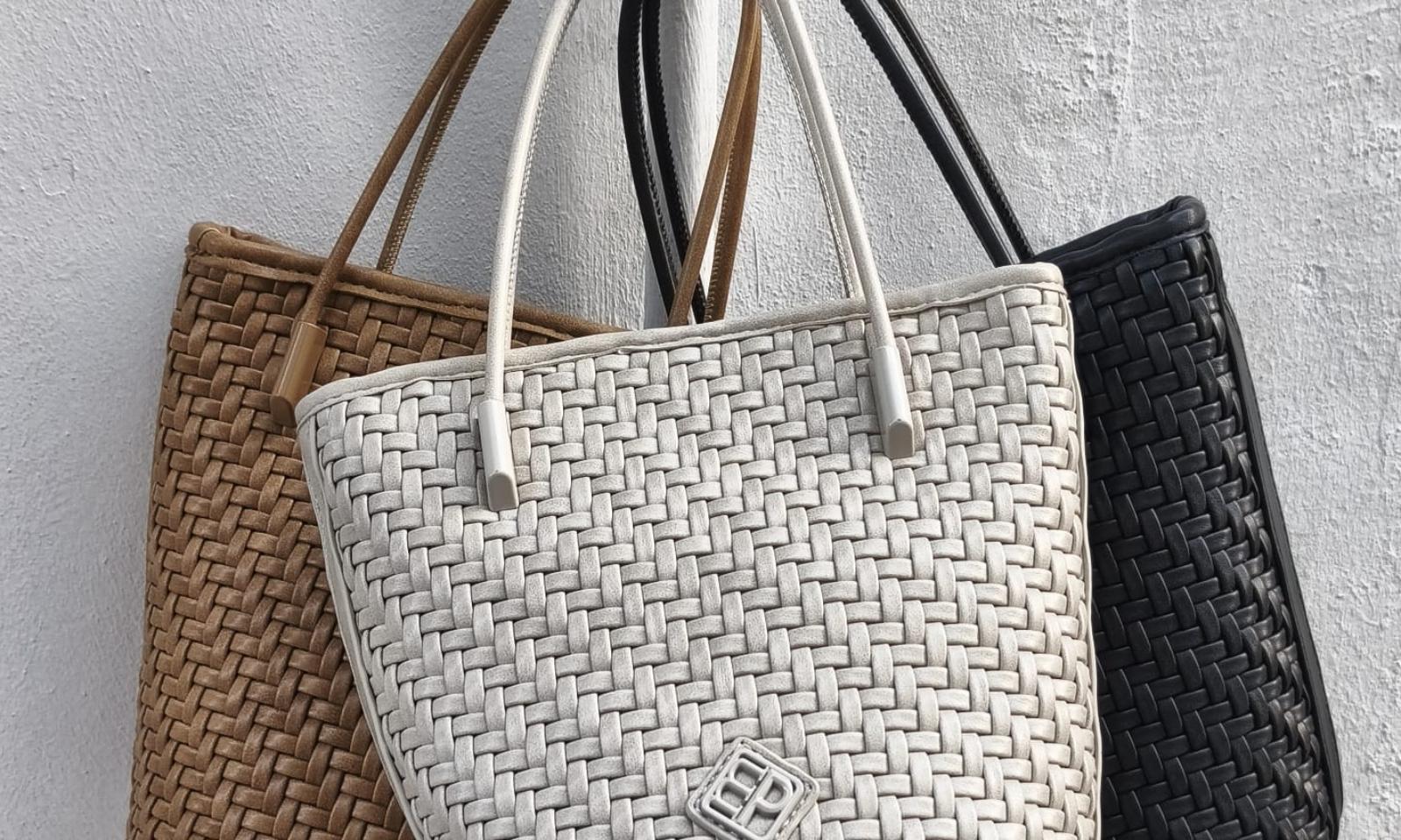 BOLSO DE MANO PEPE MOLL NEGRO