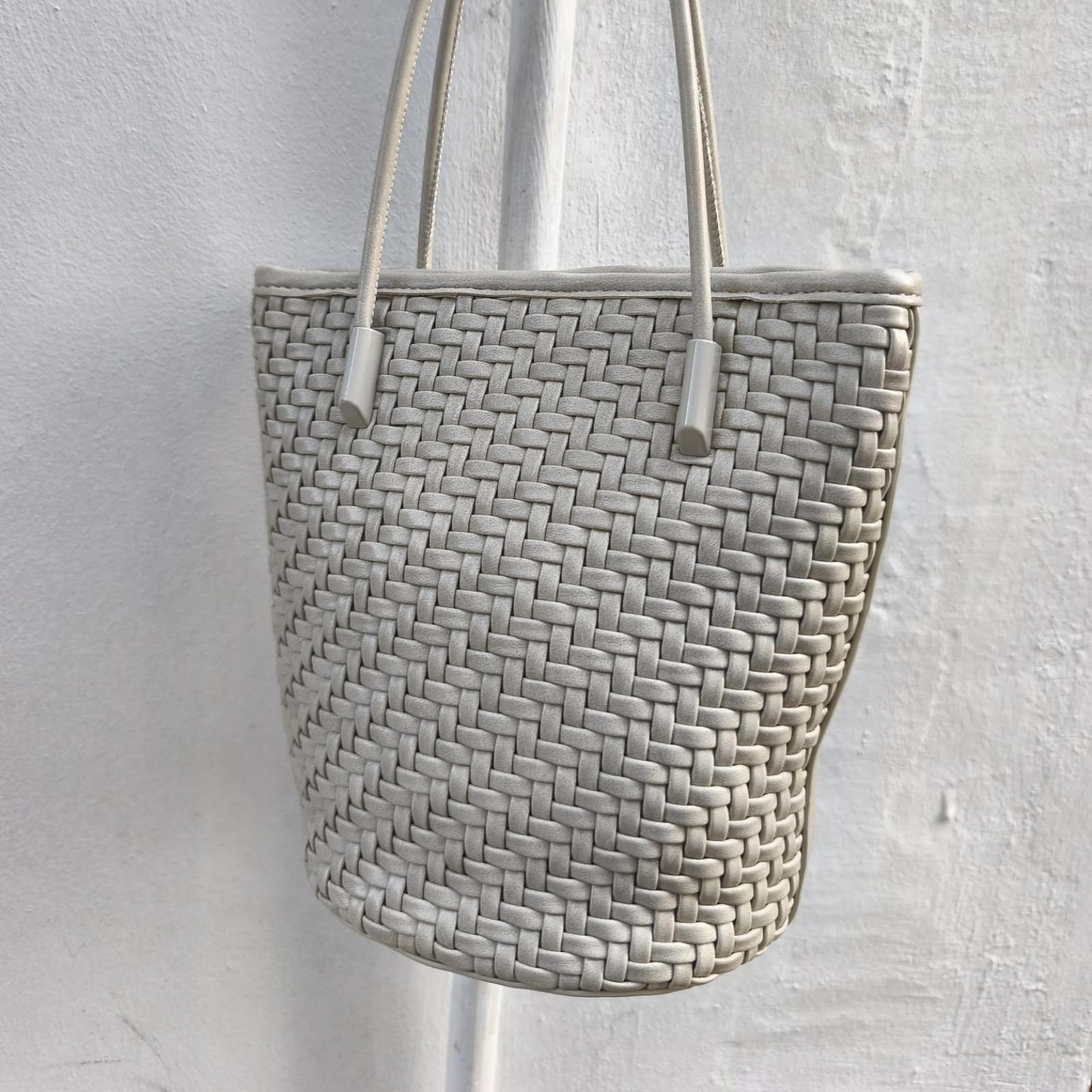 BOLSO DE MANO PEPE MOLL CRUDO