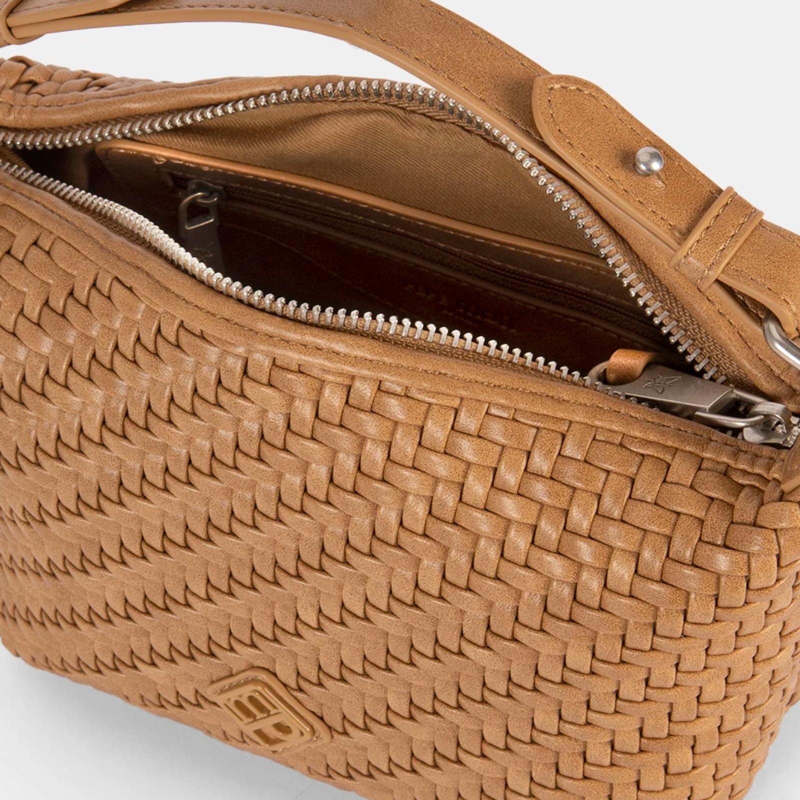 BOLSO DE MANO PEPE MOLL CAMEL