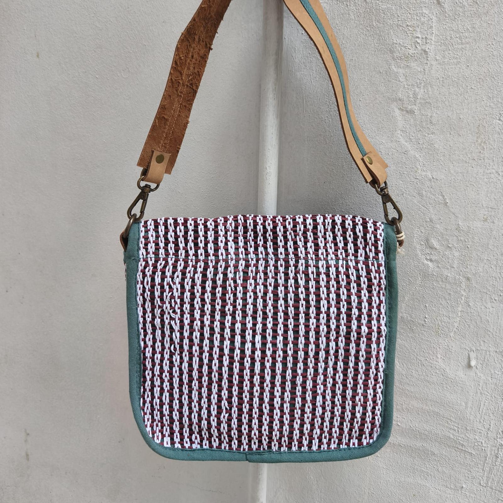BOLSO DE HOMBRO BIBA CAYMAN VERDE