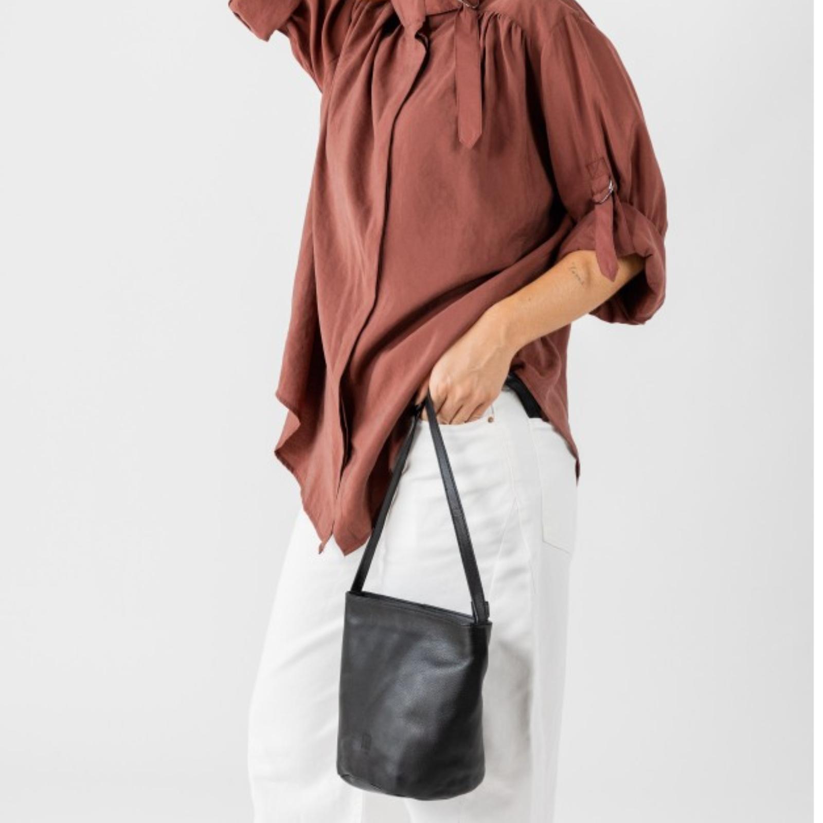 BOLSO BIBA CHESTER TB NEGRO