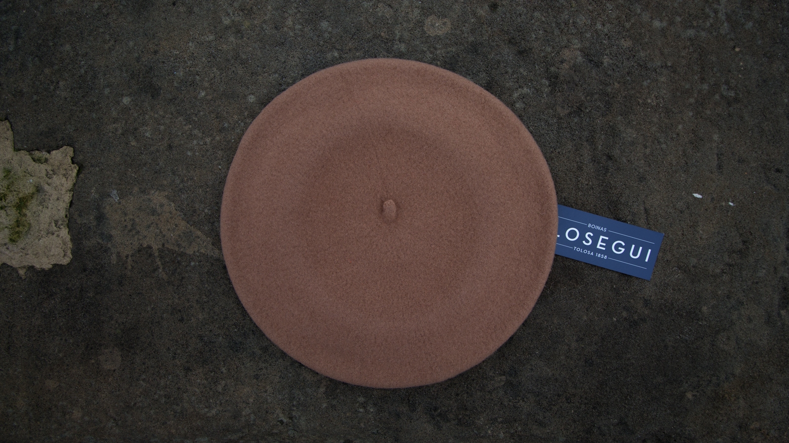 Boina Elsegui DAME con 100% lana merino camel - Mercera DORI - Irn - Gipuzkoa