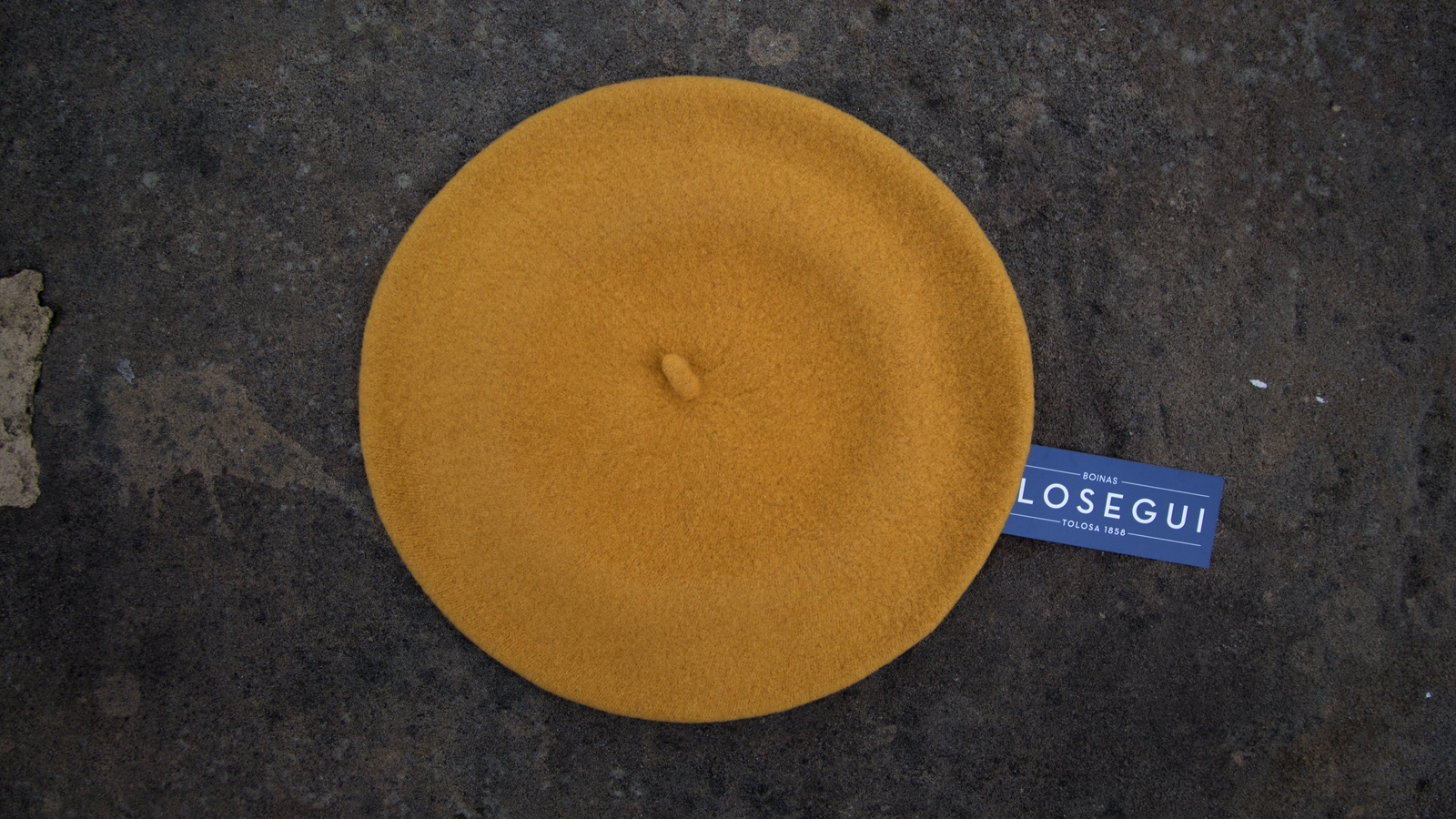 Boina Elsegui DAME con 100% lana merino mostaza - Mercera DORI - Irn - Gipuzkoa